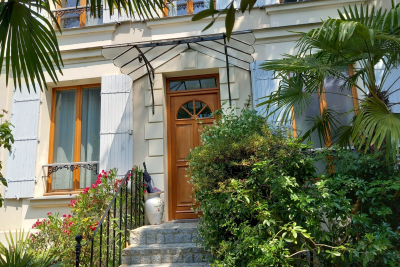 Appartement à vendre à PUTEAUX  - 6 pièces - 215 m² 