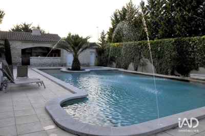 Commerce à vendre à ST-ANDIOL Vaufreges-Leon Lachamp  - 1750 m² 