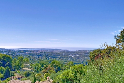 Maison à vendre à MOUGINS  - 5 pièces - 160 m² 