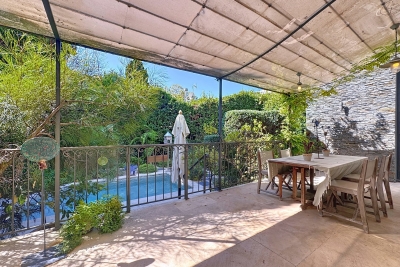 Maison &agrave; vendre &agrave; CANNES  - 6 pi&egrave;ces - 230 m&sup2; 