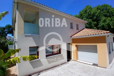 Maison &agrave; vendre &agrave; ST-MARC-SUR-MER Malakoff - 5 pi&egrave;ces - 186 m&sup2; 