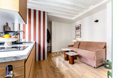 Appartement à vendre à PARIS 8EME  - 1 pièces - 15 m² 