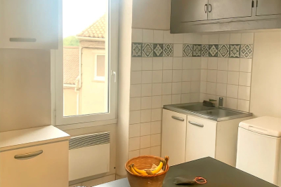 Appartement à vendre à GREASQUE Cabassud-Mireille Lauze - 2 pièces - 28 m² 