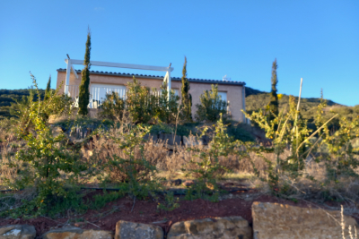 Maison à vendre 06 pieces saintes 