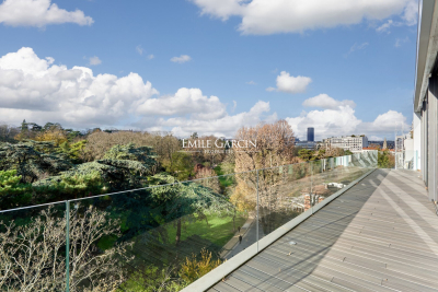 Appartement à vendre à PARIS 14EME Parc de Montsouris 3 - 5 pièces - 159 m² 