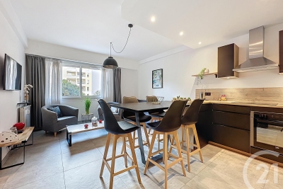 Appartement à vendre à ANTIBES Lagare - 3 pièces - 57 m² 