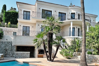 Maison à vendre à ROQUEBRUNE-CAP-MARTIN    