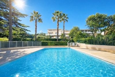 Apartment for sale pool garden cannes 