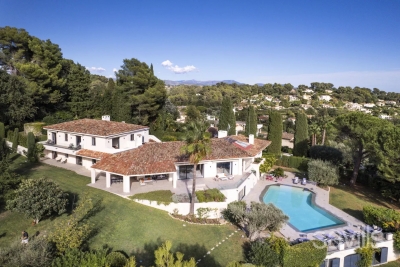 Maison &agrave; vendre &agrave; St-Paul-de-Vence  - 15 pi&egrave;ces 1170 m&sup2; 