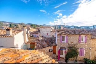 Maison à vendre à PLAN-DE-LA-TOUR  - 4 pièces - 72 m² 