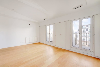 Appartement à vendre à PARIS 8EME  - 1 pièces - 27 m² 