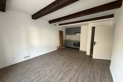 Appartement à louer à VALRÉAS  - 2 pièces - 39 m² 