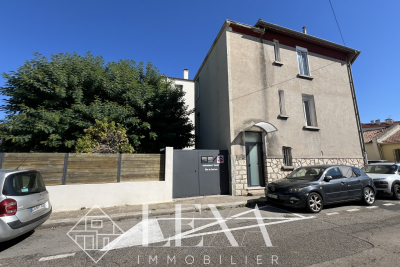 Maison à vendre à NÎMES  - 8 pièces - 158 m² 