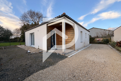 Maison à vendre à AIGREFEUILLE D AUNIS  - 3 pièces - 84 m² 