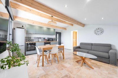 Maison à vendre à LA CADIÈRE-D'AZUR  - 5 pièces - 112 m² 