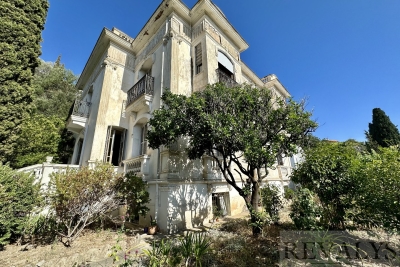 Maison à vendre à NICE  - 12 pièces - 323 m² 