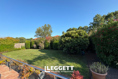 Maison à vendre à LÈGE-CAP-FERRET  - 7 pièces - 170 m² 