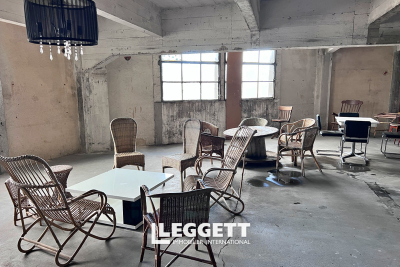 Bien &agrave; vendre &agrave; JARNAC   - 1149 m&sup2; 