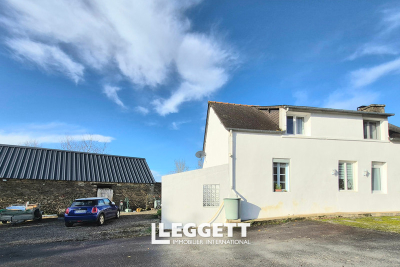 Maison à vendre à CLEDEN POHER  - 4 pièces - 90 m² 