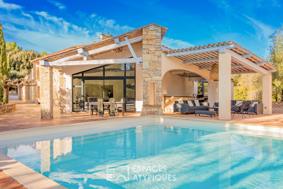 Maison à vendre à LA MOTTE  - 10 pièces - 322 m² 