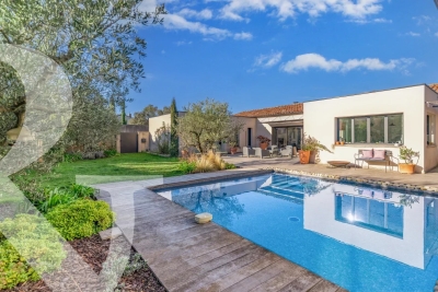 House for sale in ST-RÉMY-DE-PROVENCE  - 4 rooms - 182 m² 