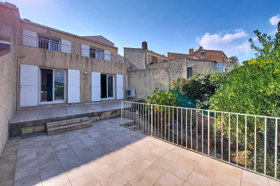 Maison à vendre à CARQUEIRANNE  - 5 pièces - 108 m² 