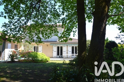 Maison à vendre à MÉRIGNAC  - 7 pièces - 266 m² 
