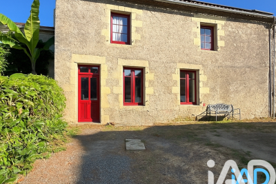 Maison à vendre à CORCOUE SUR LOGNE  - 6 pièces - 115 m² 