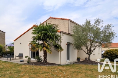 Maison à vendre à LA CHAPELLE HEULIN  - 6 pièces - 145 m² 