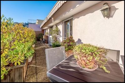 Appartement &agrave; vendre &agrave; NICE  - 6 pi&egrave;ces - 195 m&sup2; 
