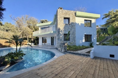 Maison &agrave; vendre &agrave; NICE Pasteur - 7 pi&egrave;ces - 212 m&sup2; 