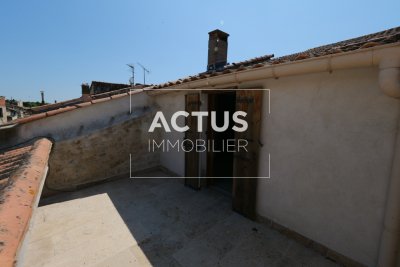 Bien &agrave; vendre &agrave; TARASCON Le Jai-Les Fontinelles - 10 pi&egrave;ces - 226 m&sup2; 