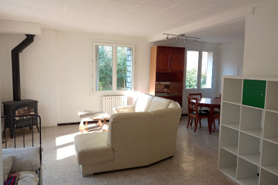 Maison &agrave; louer &agrave; AIX-EN-PROVENCE  - 5 pi&egrave;ces - 107 m&sup2; 