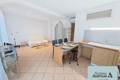 Appartement à vendre à SIX-FOURS-LES-PLAGES  - 3 pièces - 56 m² 