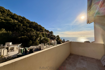 Appartement à vendre à ROQUEBRUNE-CAP-MARTIN  - 3 pièces - 60 m² 