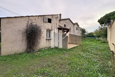 Maison à vendre à FRÉJUS  - 11 pièces - 100 m² 