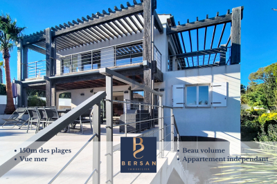 Maison à vendre à FRÉJUS  - 9 pièces - 255 m² 