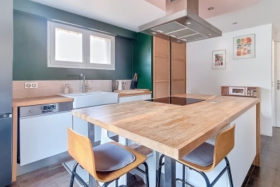 Maison à vendre à AVIGNON  - 6 pièces - 150 m² 