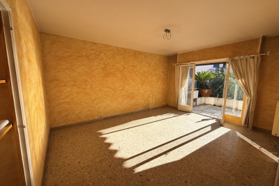 Appartement à vendre à LE CANNET  - 2 pièces - 57 m² 