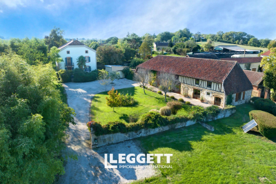 Maison &agrave; vendre location a lannee 