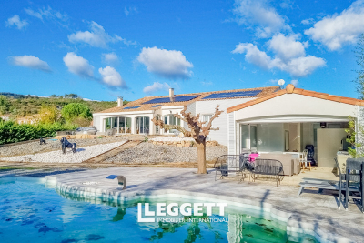 Maison à vendre à HEREPIAN  - 5 pièces - 182 m² 