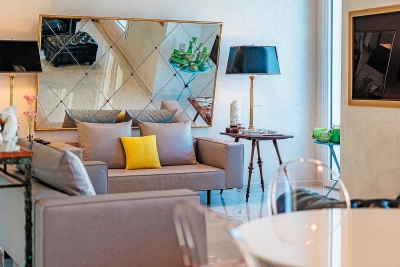 Apartment for sale in MENTON  - 5 rooms - 131 m² 