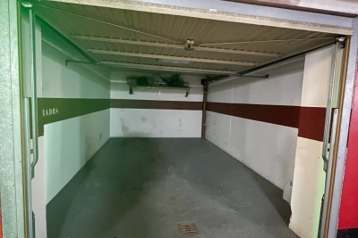 Parking/Garage &agrave; vendre 98000 