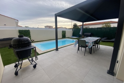 Maison à vendre à NISSAN-LEZ-ENSERUNE  - 4 pièces - 120 m² 