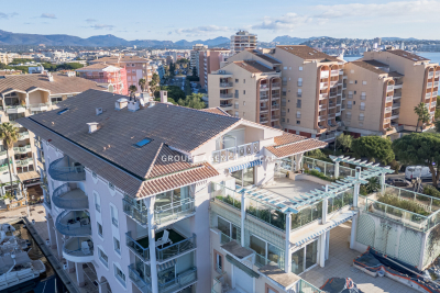 Appartement à vendre à FRÉJUS  - 7 pièces - 261 m² 