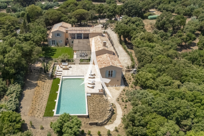 Maison à louer à LA CROIX-VALMER   - 550 m² 