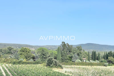 Appartement à vendre à LE CASTELLET  - 3 pièces - 86 m² 