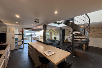 Appartement à vendre à BORDEAUX  - 4 pièces - 146 m² 