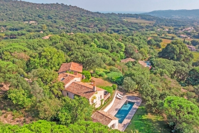 Maison &agrave; vendre &agrave; RAMATUELLE  - 8 pi&egrave;ces - 300 m&sup2; 