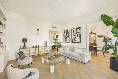 Appartement à vendre à HYÈRES  - 4 pièces - 120 m² 